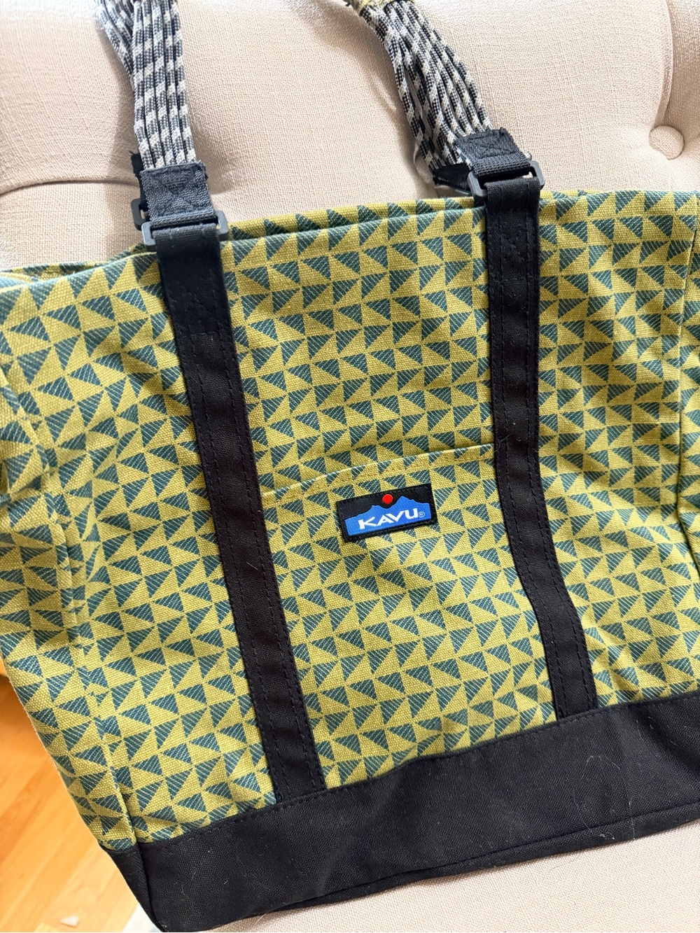 Kavu Olive Geometric Messenger Tote with Black Accents